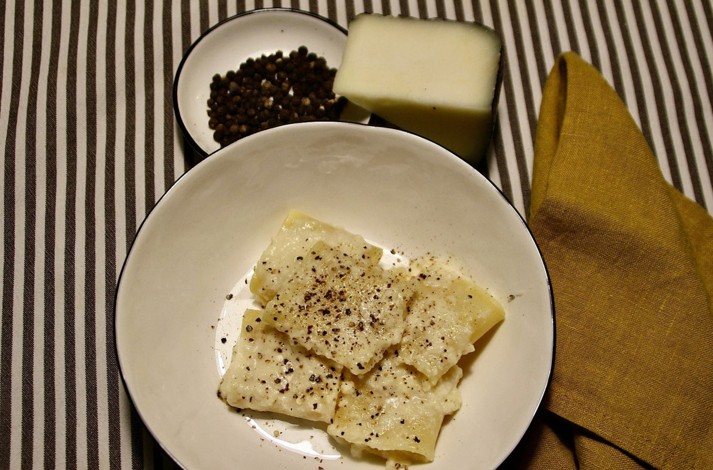 real cacio pepe pasta